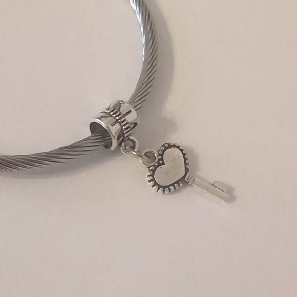 Silver Heart Key Dangle Charm for Pandora Style Bracelet - Picture 3 of 4